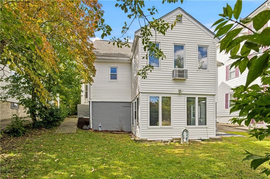 476 East Avenue - Photo 4