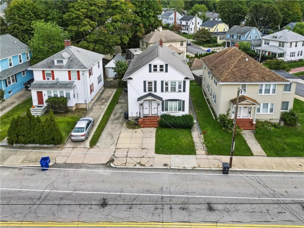 712 East Avenue - Photo 3
