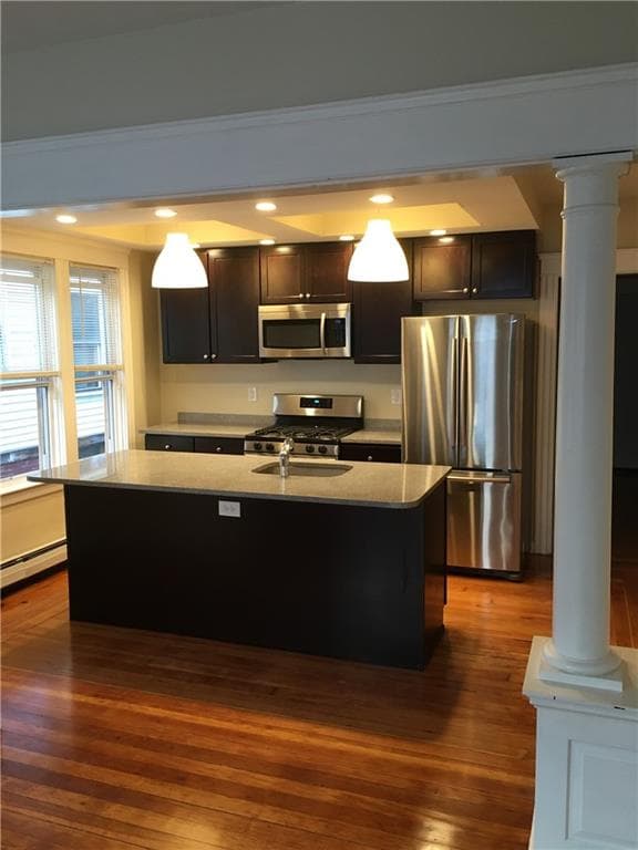 81 Radcliffe Avenue - Photo 2