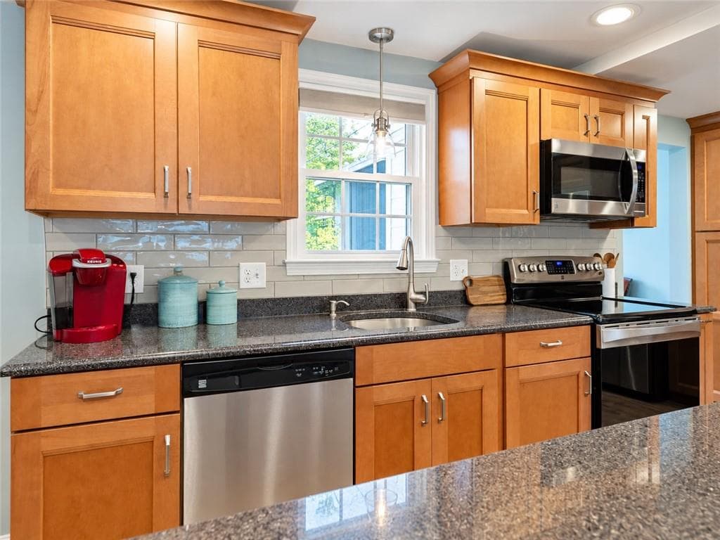 93 Oakland Avenue - Photo 4