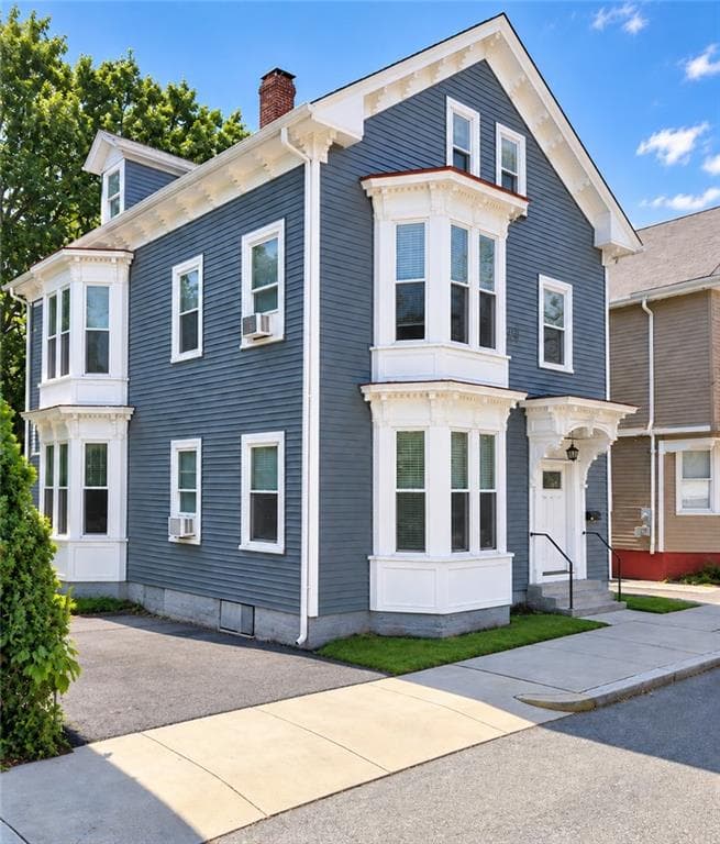 614 Smith Street