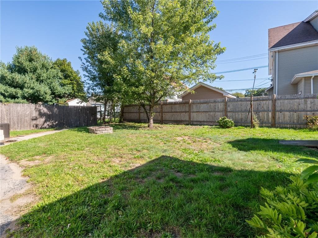 444 Harrington Avenue - Photo 5