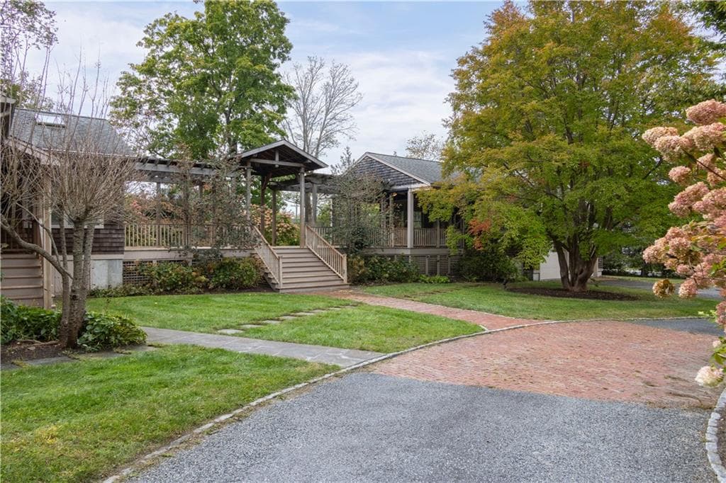 159 Longfellow Road - Photo 4