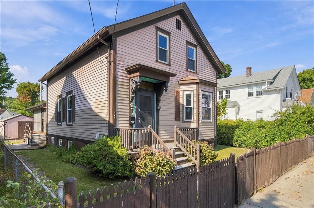 174 Lowell Avenue - Photo 2