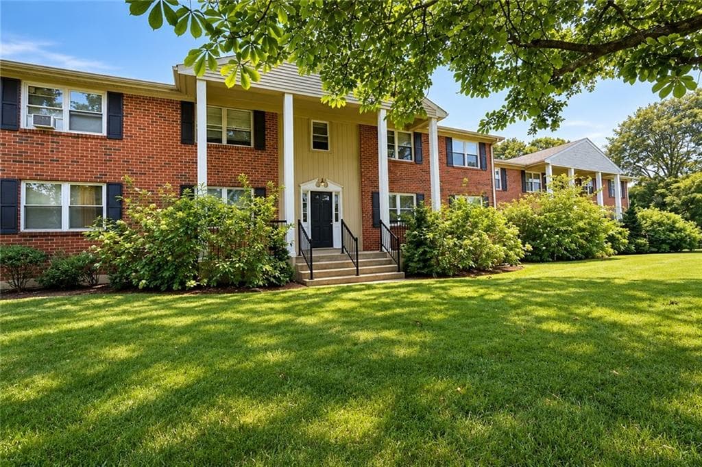 70 Carroll Avenue #609