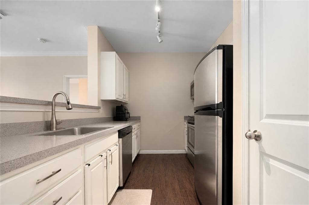 1000 Providence Place #487 - Photo 4