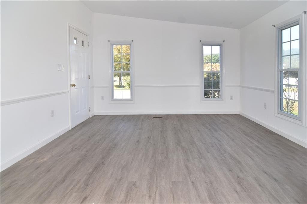 13 Comfort Lane - Photo 4