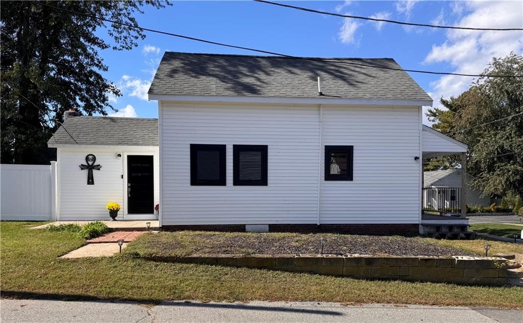 82 Middle Street - Photo 4