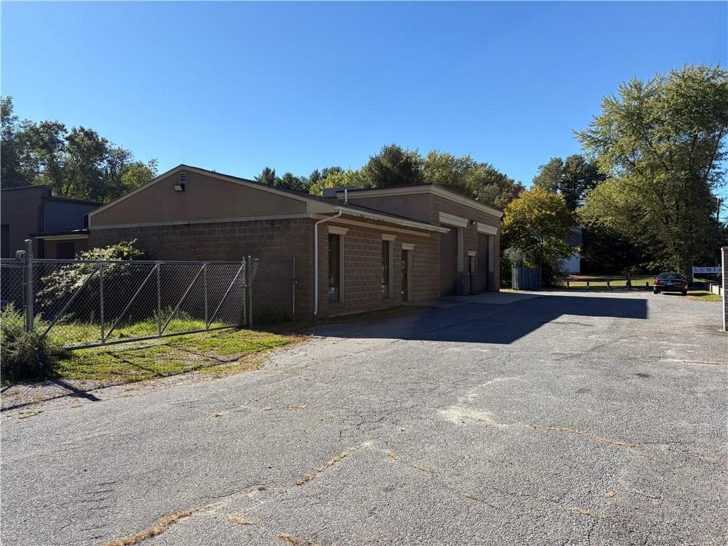 157 TREMONT Street - Photo 2