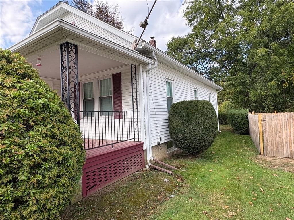 2045 Cranston Street - Photo 2