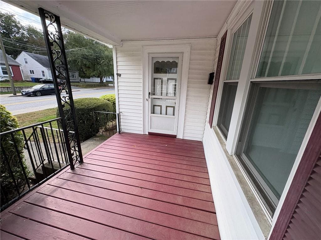 2045 Cranston Street - Photo 4