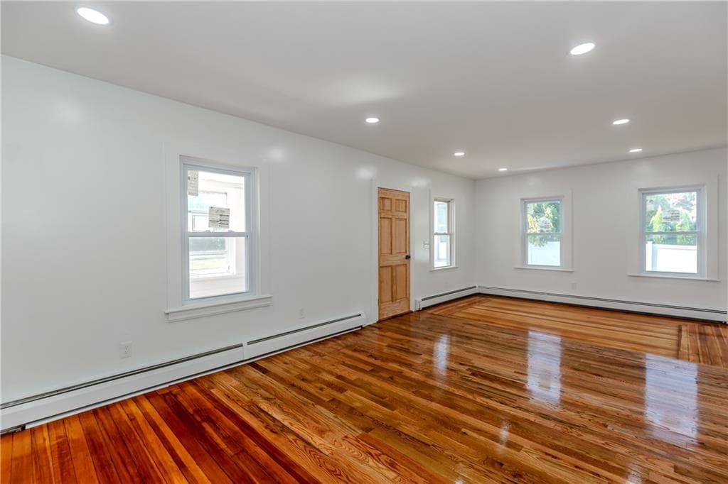 19 River Avenue - Photo 5