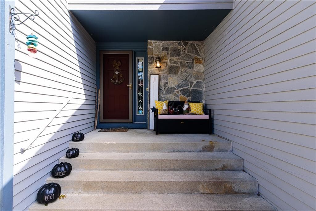 18 Acorn Court #F2 - Photo 2