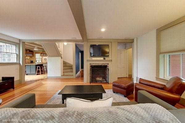 300 Broadway Avenue - Photo 5