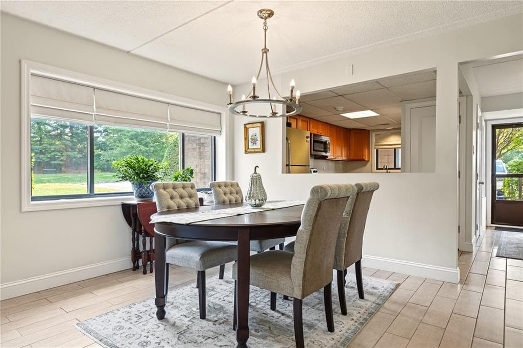 650 East Greenwich Avenue #2-111 - Photo 5