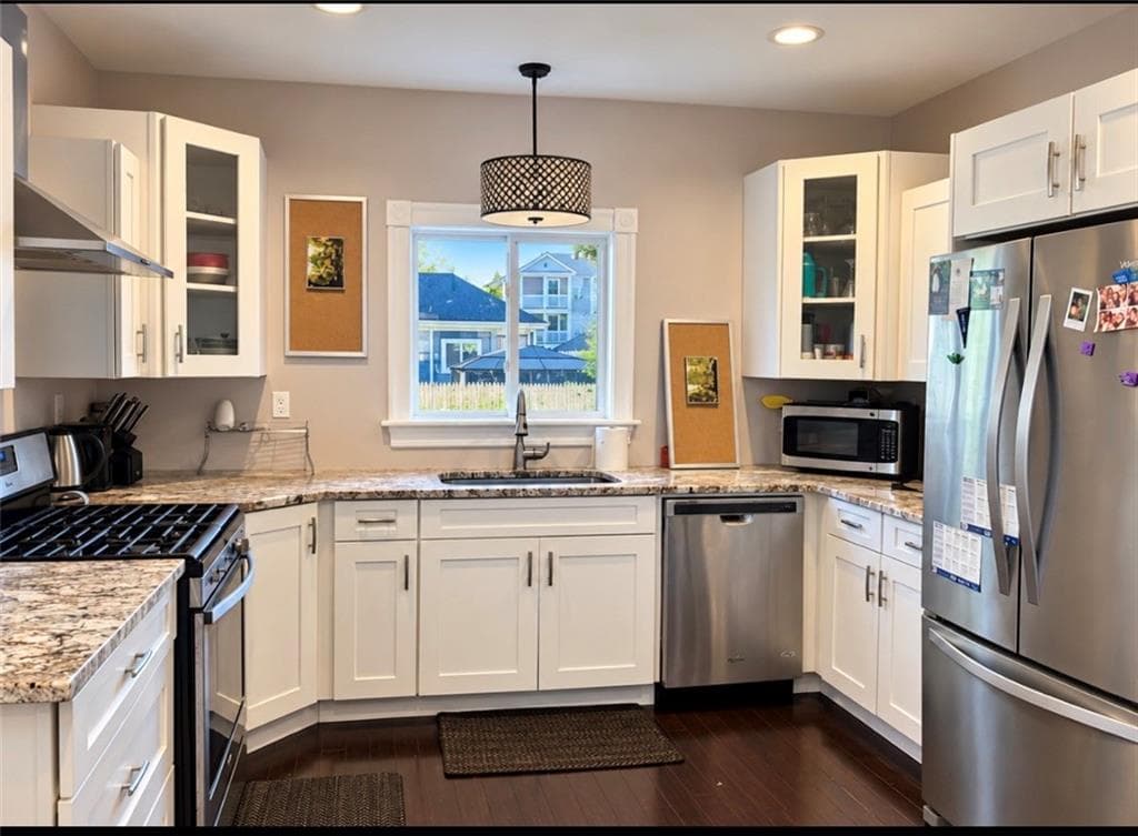 27 Crescent Road - Photo 3