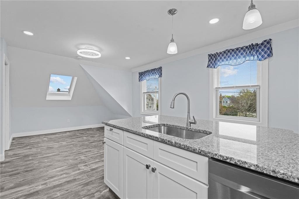 17 Selkirk Rd Road #3 - Photo 4
