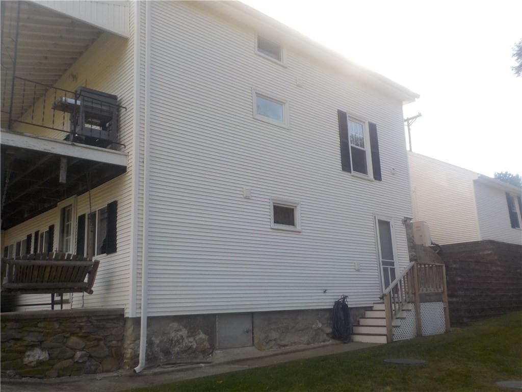19 Old Pound Hill Road - Photo 4