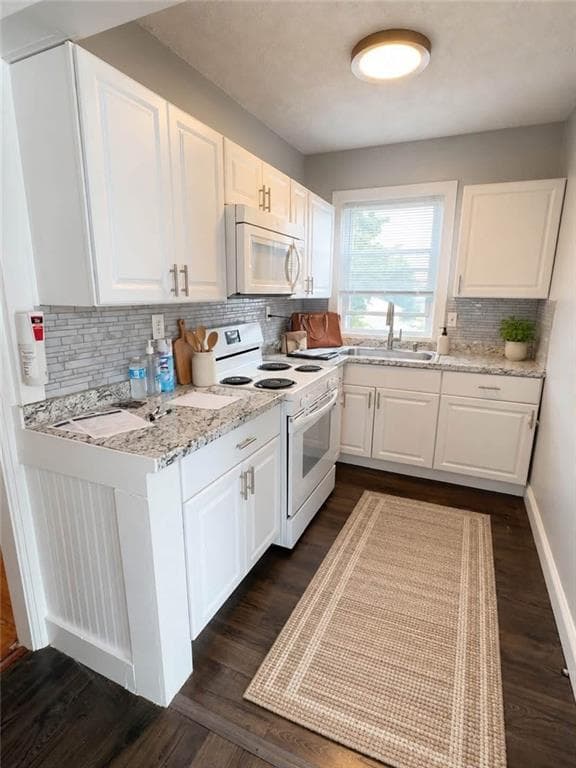 17 Booth Ave Avenue #2 - Photo 3