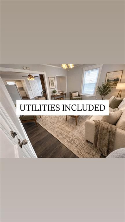 17 Booth Ave Avenue #2