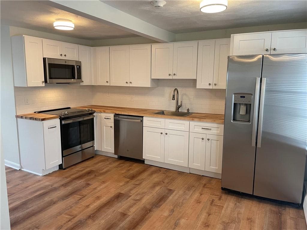 51 Duane Street #1 - Photo 2