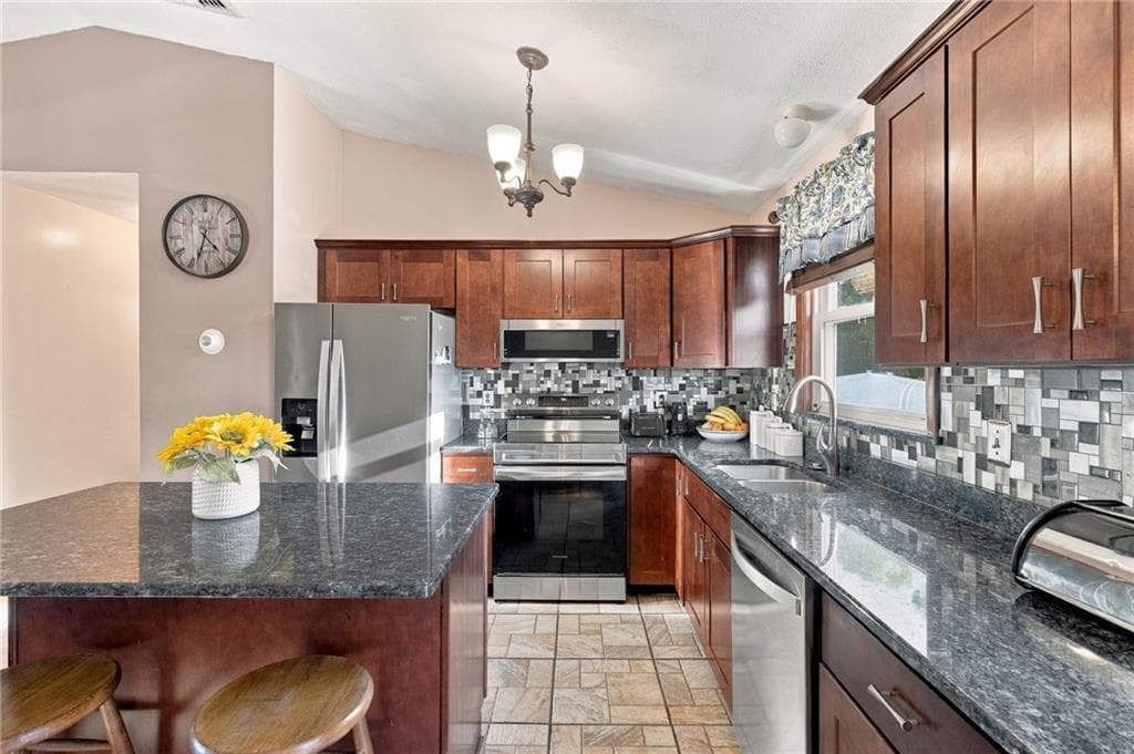 17 Brook Street - Photo 4