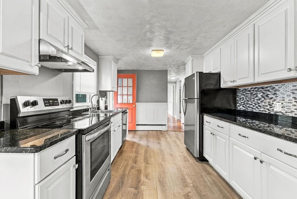54 Royland Road - Photo 2