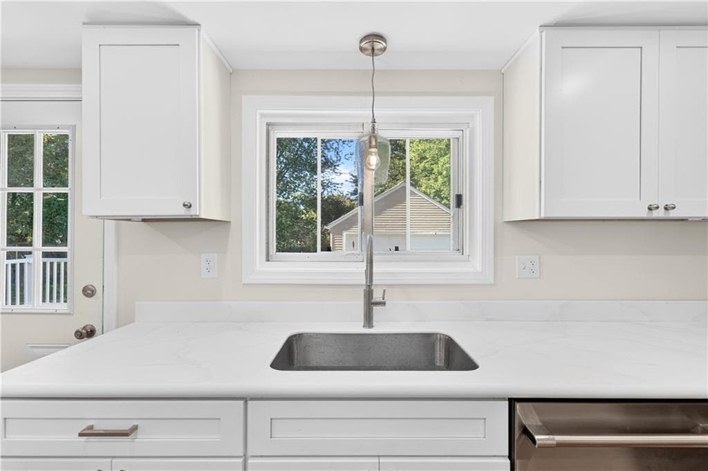 291 Groveland Avenue - Photo 4
