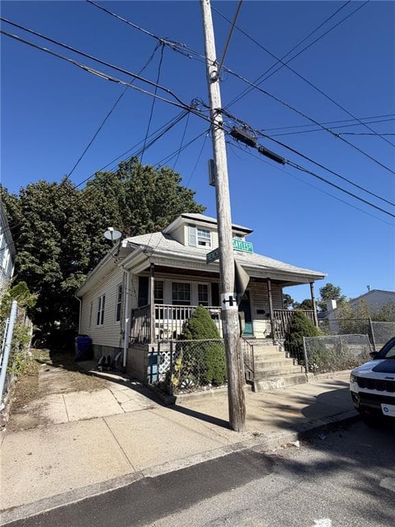 287 Sayles Street - Photo 2