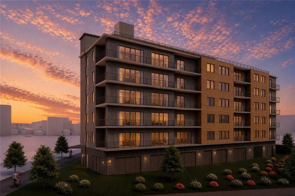 5 Richmond Square #504 - Photo 4