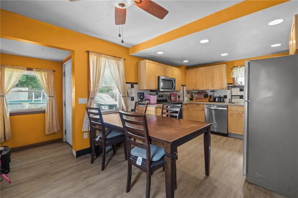 56 Henrietta Street - Photo 2