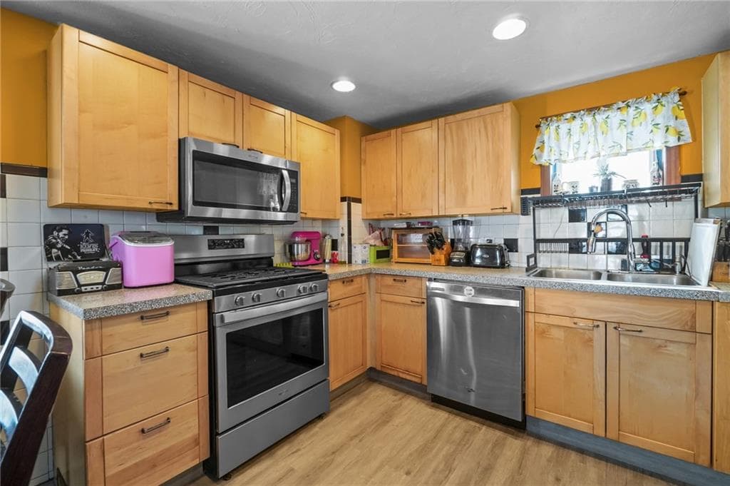 56 Henrietta Street - Photo 3