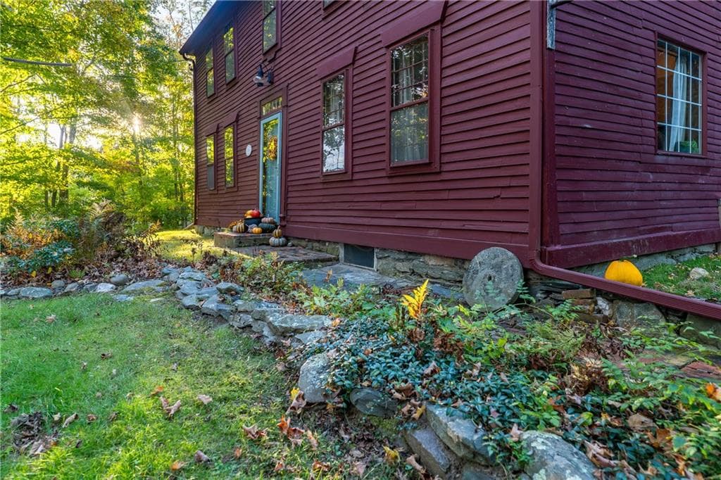 614 Child Street - Photo 2