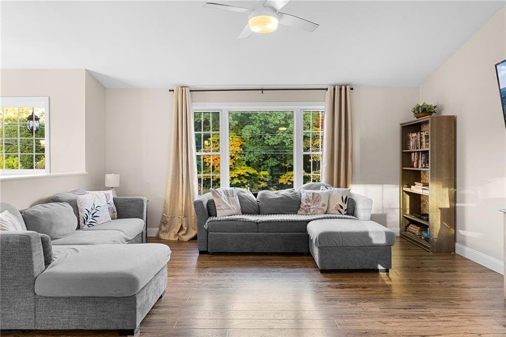 423 Providence Pike - Photo 3