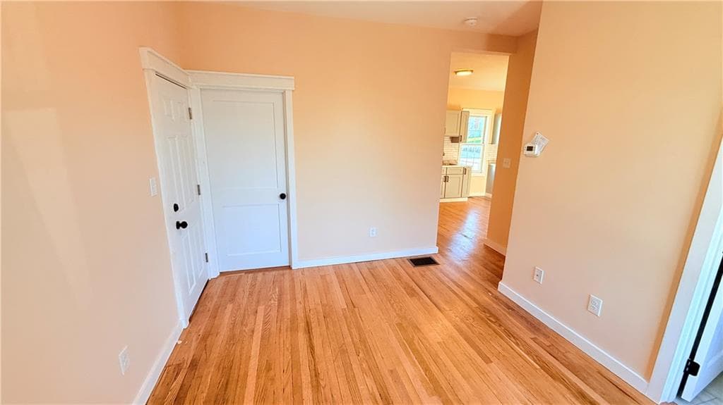 1711 Bay Street #1 - Photo 4