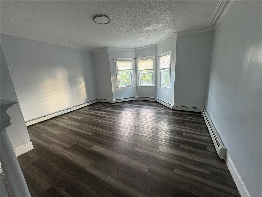 31 Hawthorne Street - Photo 3