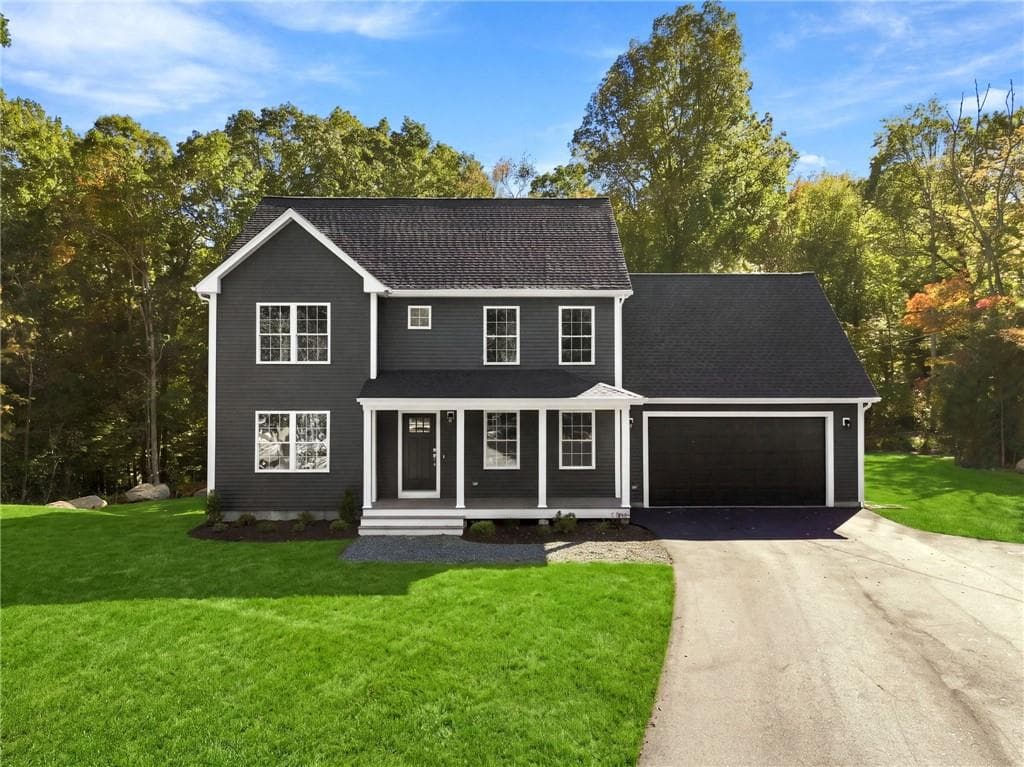 18 Elaine Drive - Photo 1