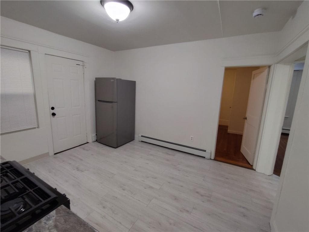 220 Washington Street - Photo 4