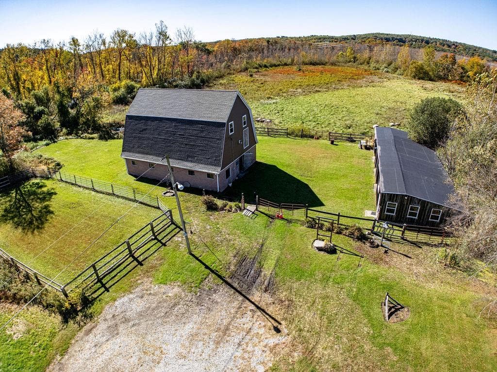 25 Lamoureux Boulevard - Photo 4