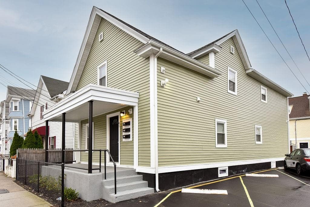 39 Benefit Street - Photo 2