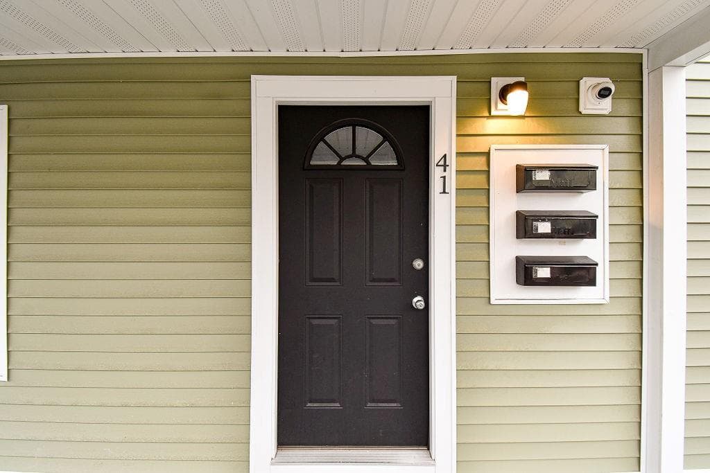39 Benefit Street - Photo 3