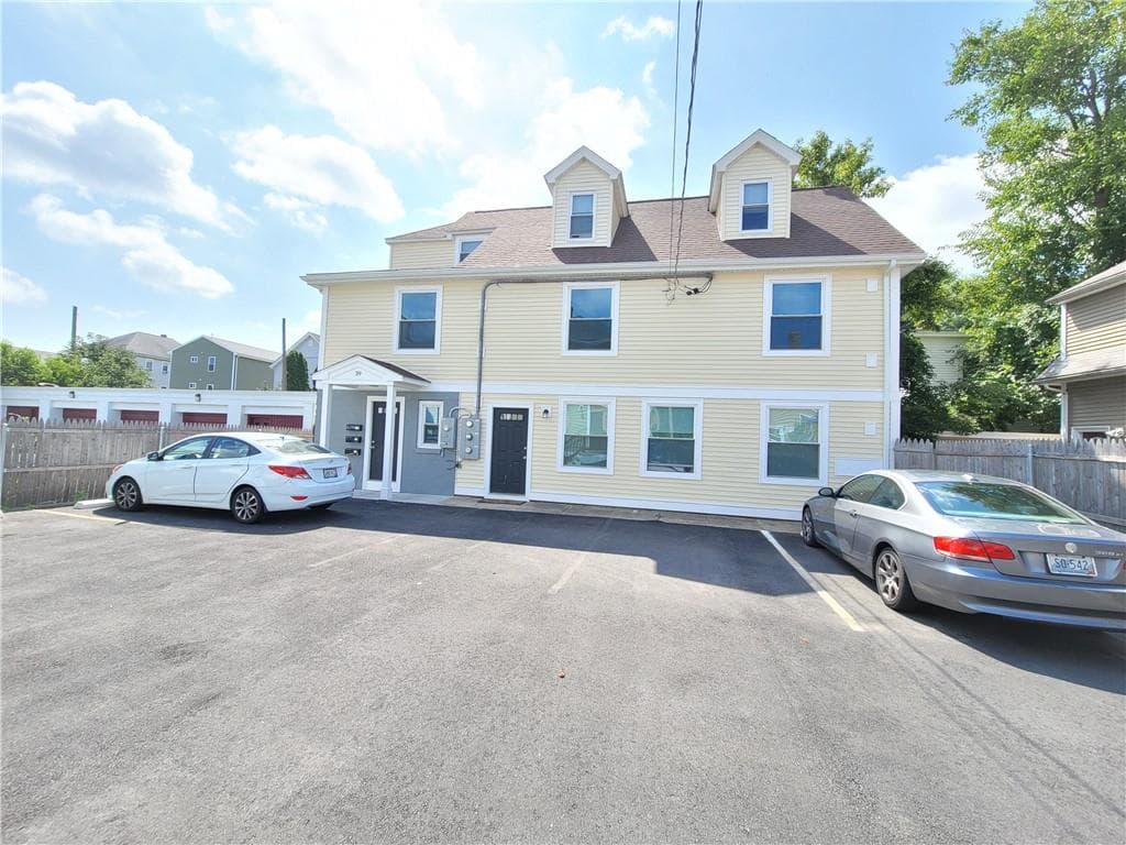 39 Benefit Street - Photo 5