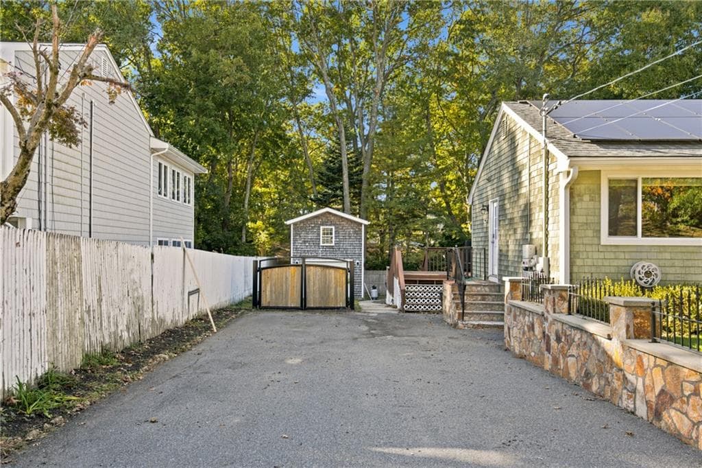 29 Reservoir Street - Photo 5