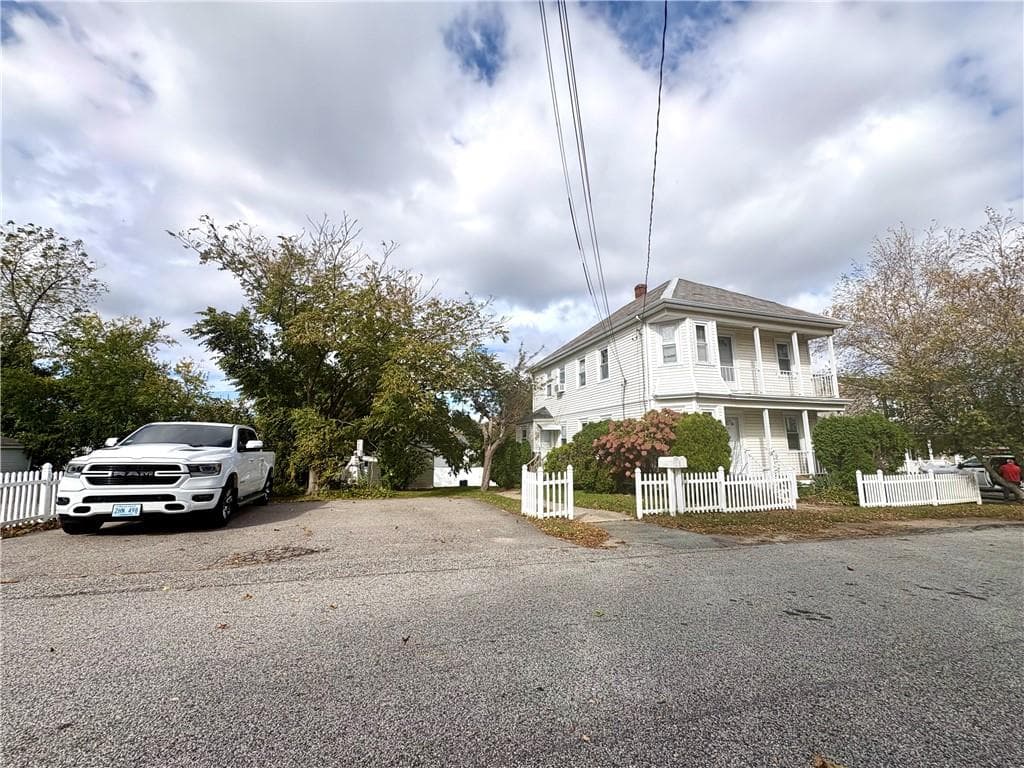 25 Colony Street - Photo 2
