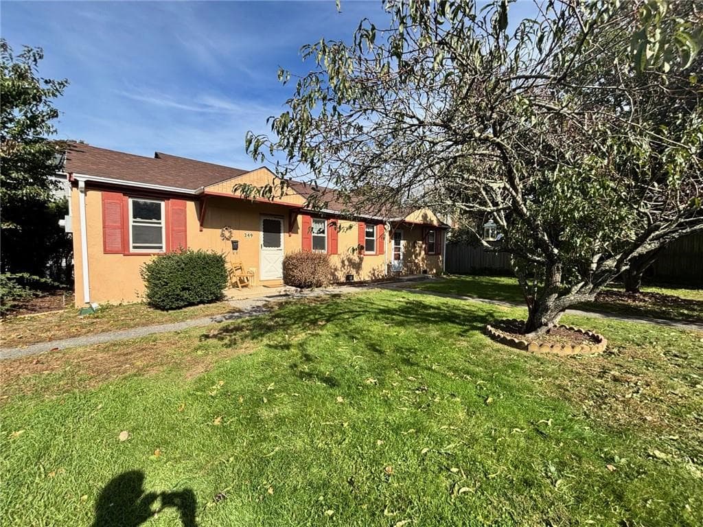 251 West Main Road - Photo 2