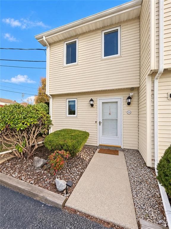 35 Dale Avenue