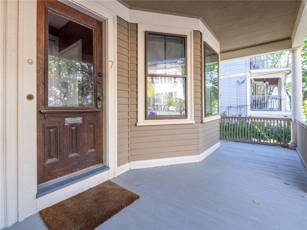 7 Jenckes Street #2 - Photo 2
