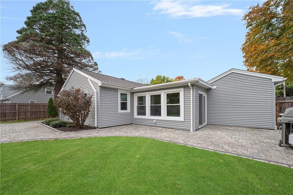 22 Celestia Avenue - Photo 5