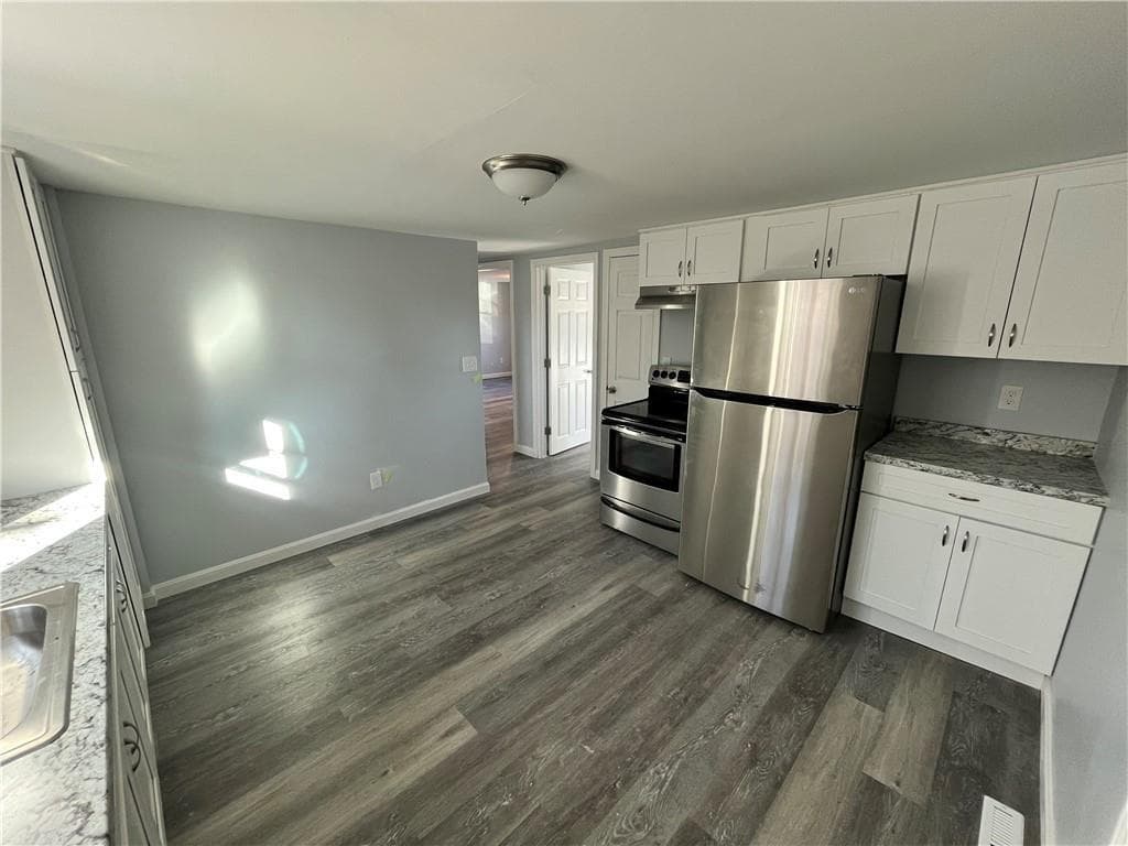 22 Agnes Street #1 - Photo 2