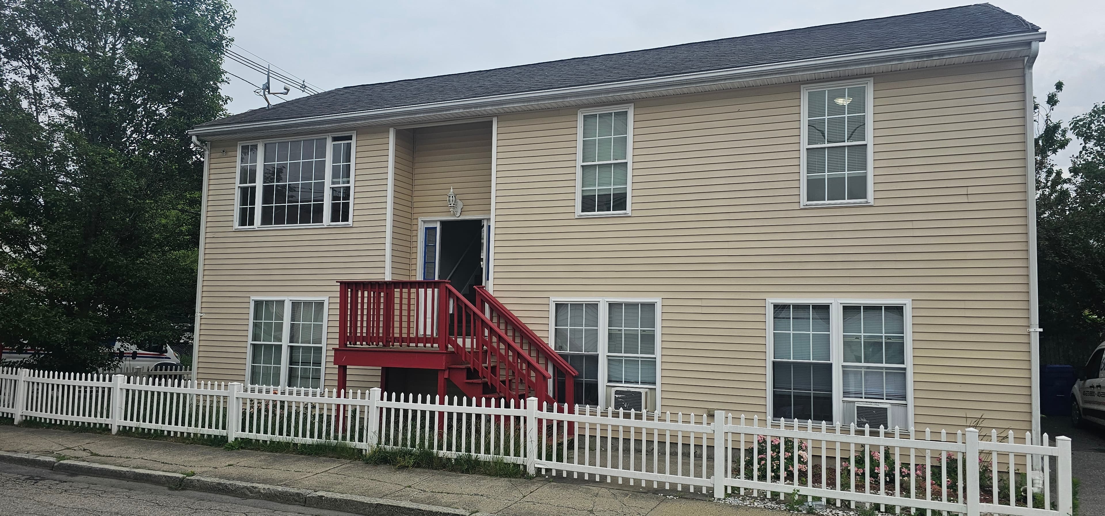 For Rent: 80 Unit Street, Providence | 3 Bed Apartment